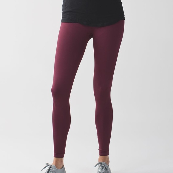 Lululemon Maroon Seamless Leggings 